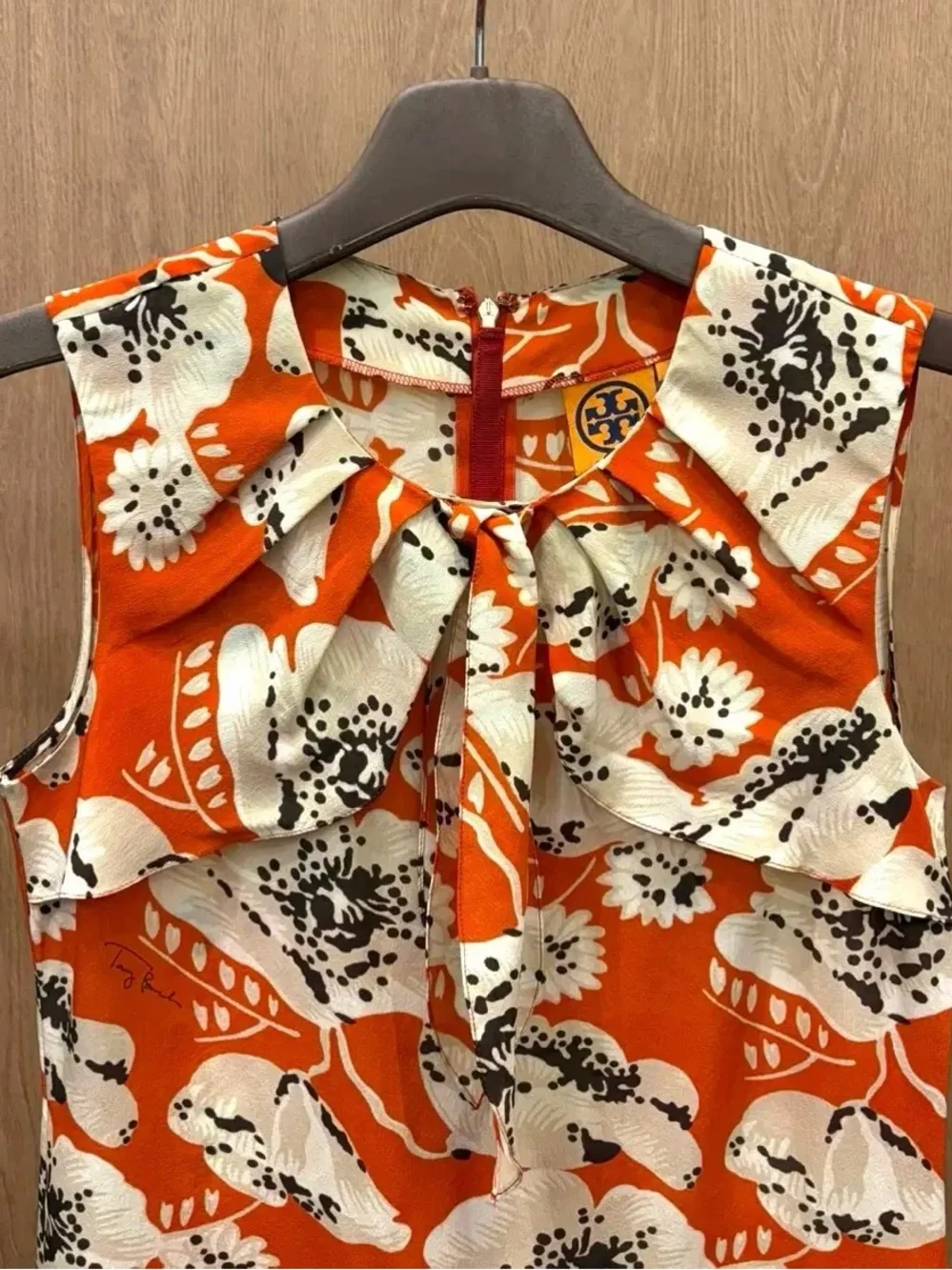 Tory Burch Orange Floral Sleeveless Tie-Neck Top 100% silk